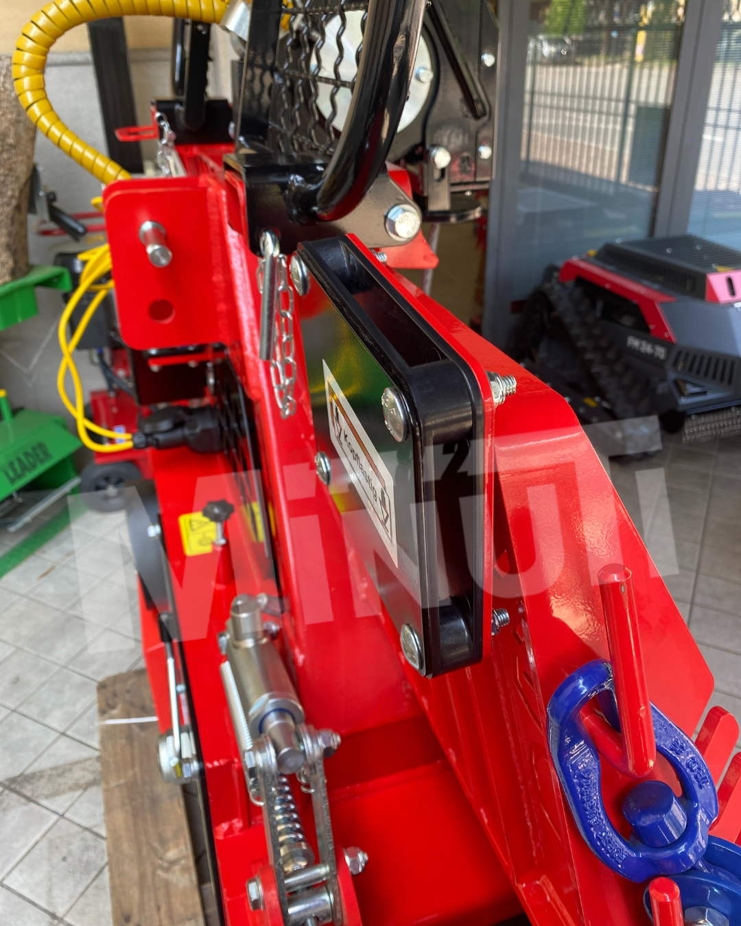 stretto su portamotosega applicato a Verricello Kgd 5.5