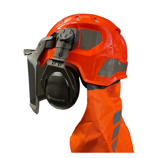 dettaglio cuffia elmetto husqvarna